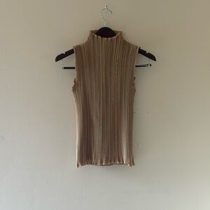 Sleeveless Pleated Mock Neck Top - GOLD